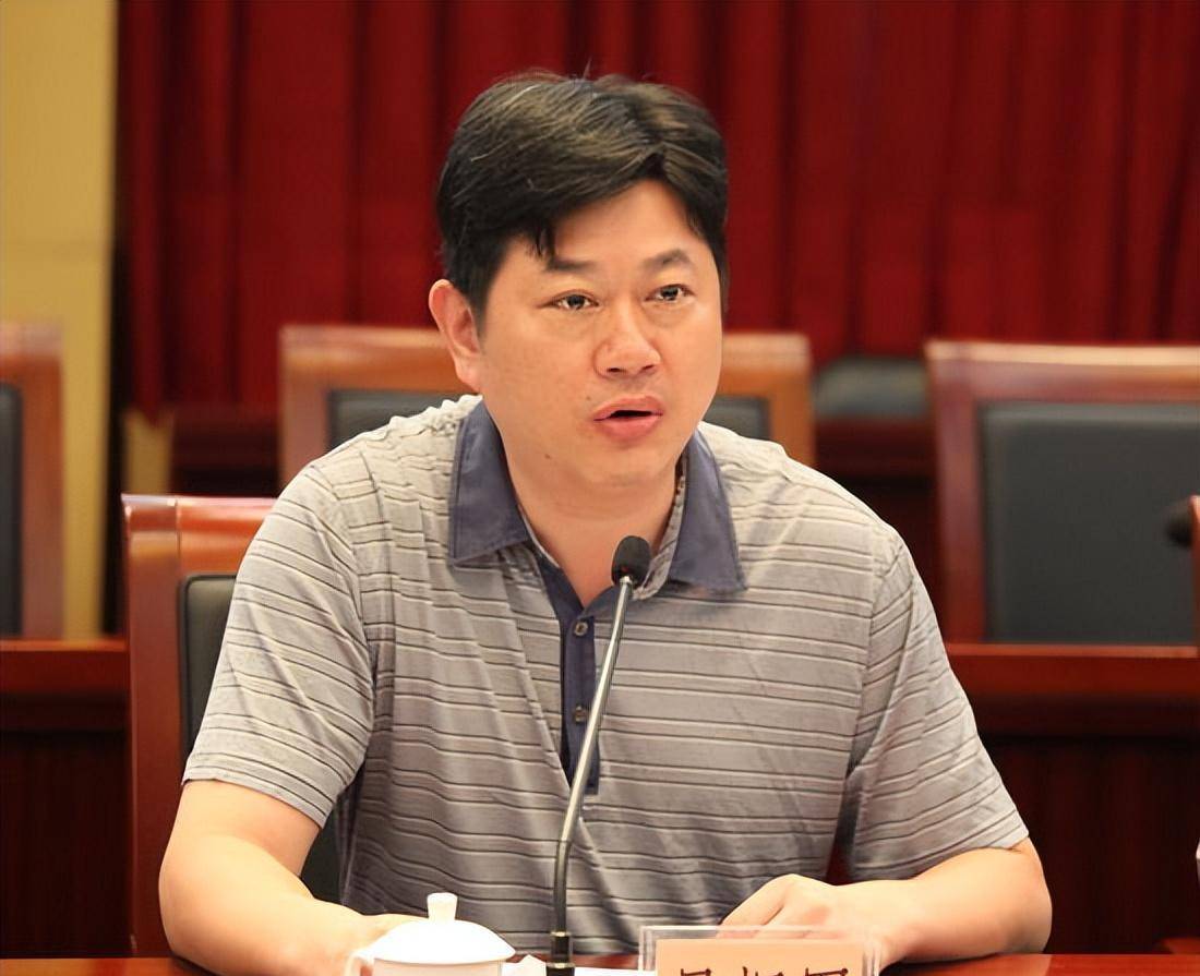 广东副市长6年开房300多次,点名要学生和模特,主动索贿被判六年_晏