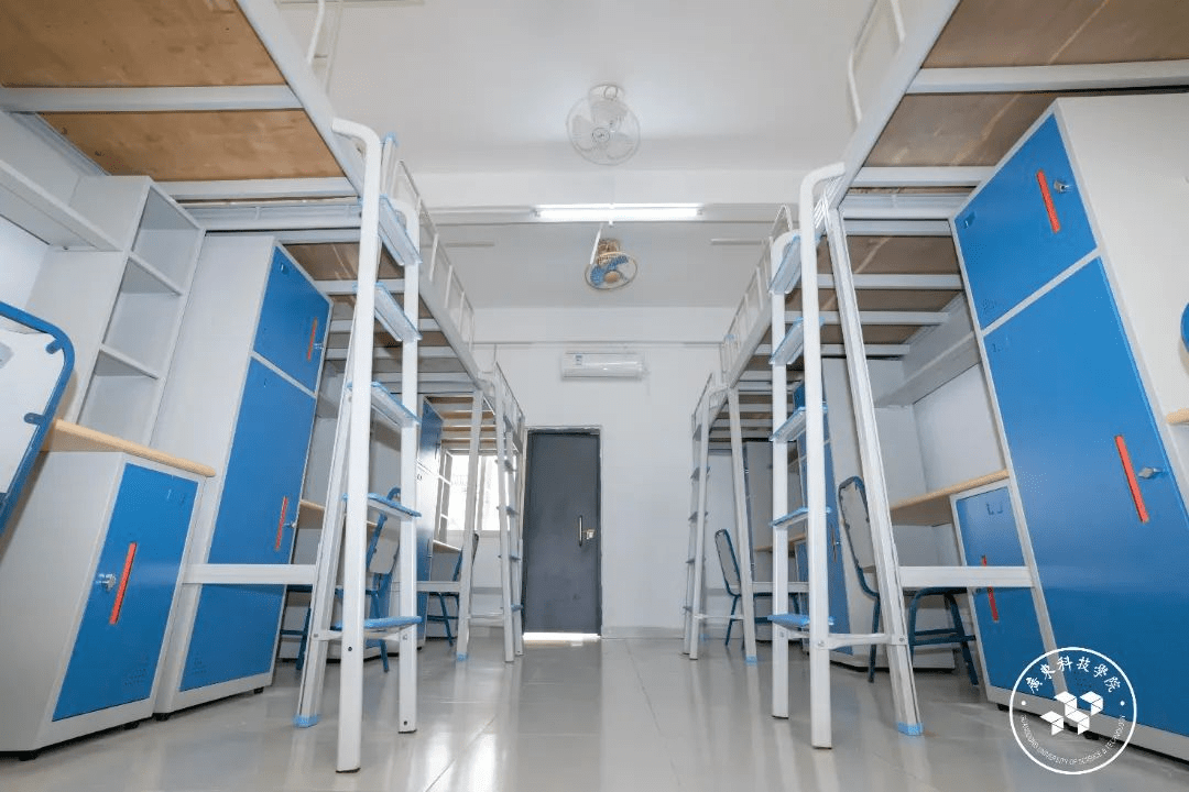 广东科技学院利用暑假对南城校区宿舍楼进行了改造