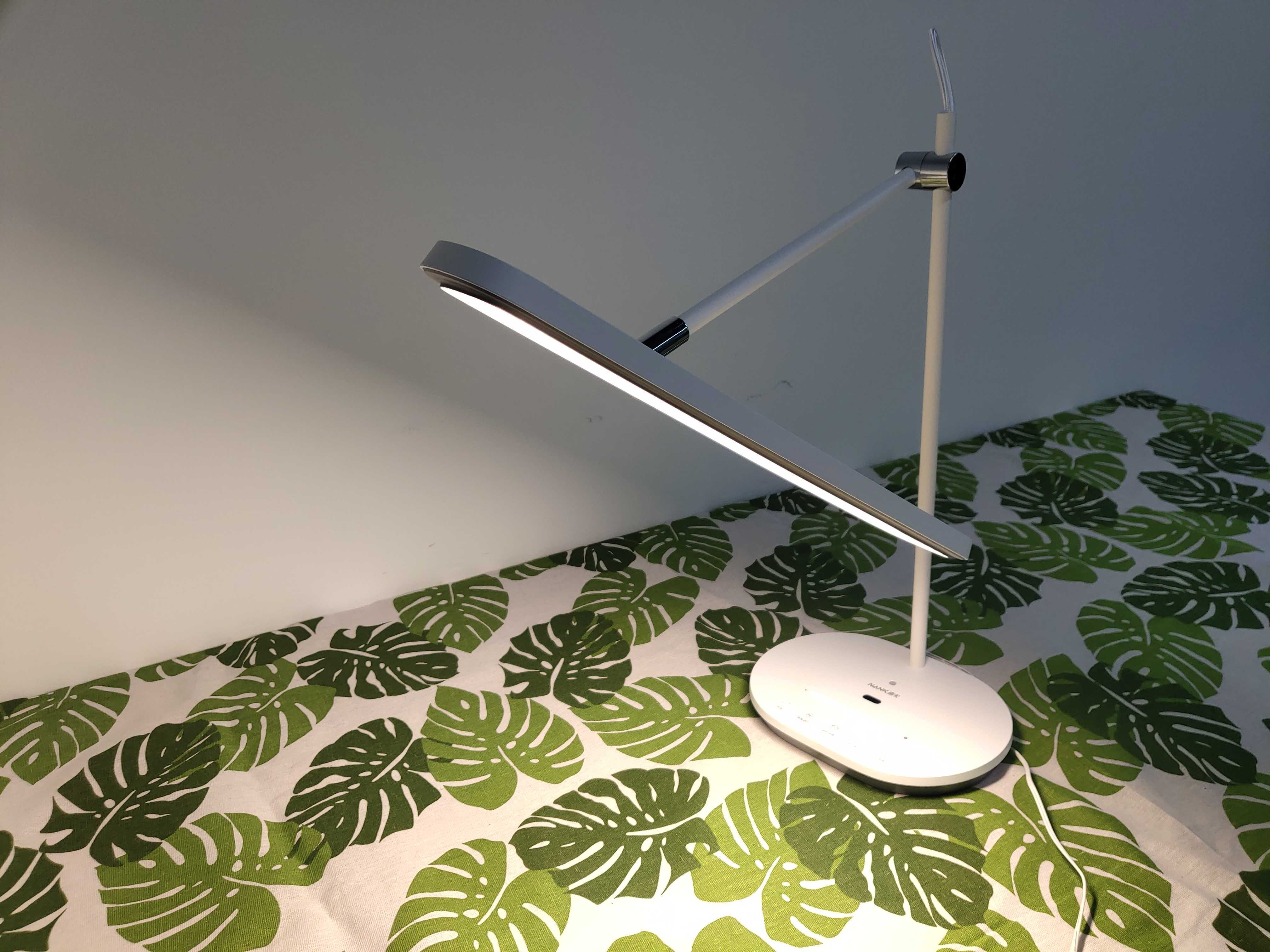 孩子用台灯写作业伤眼睛吗?2023最新好用不伤眼睛台灯盘点