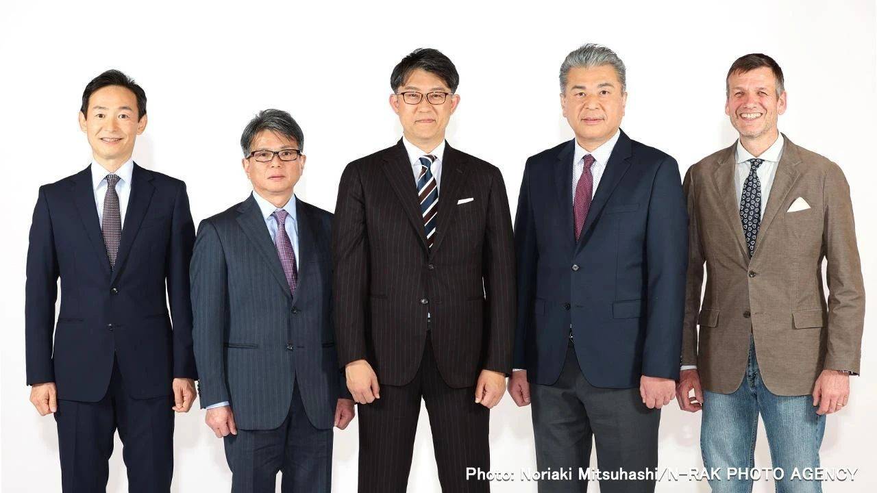 纯电动汽车将成第一要务 丰田候任社长佐藤恒治公布“施政纲领”_搜狐汽车_搜狐网