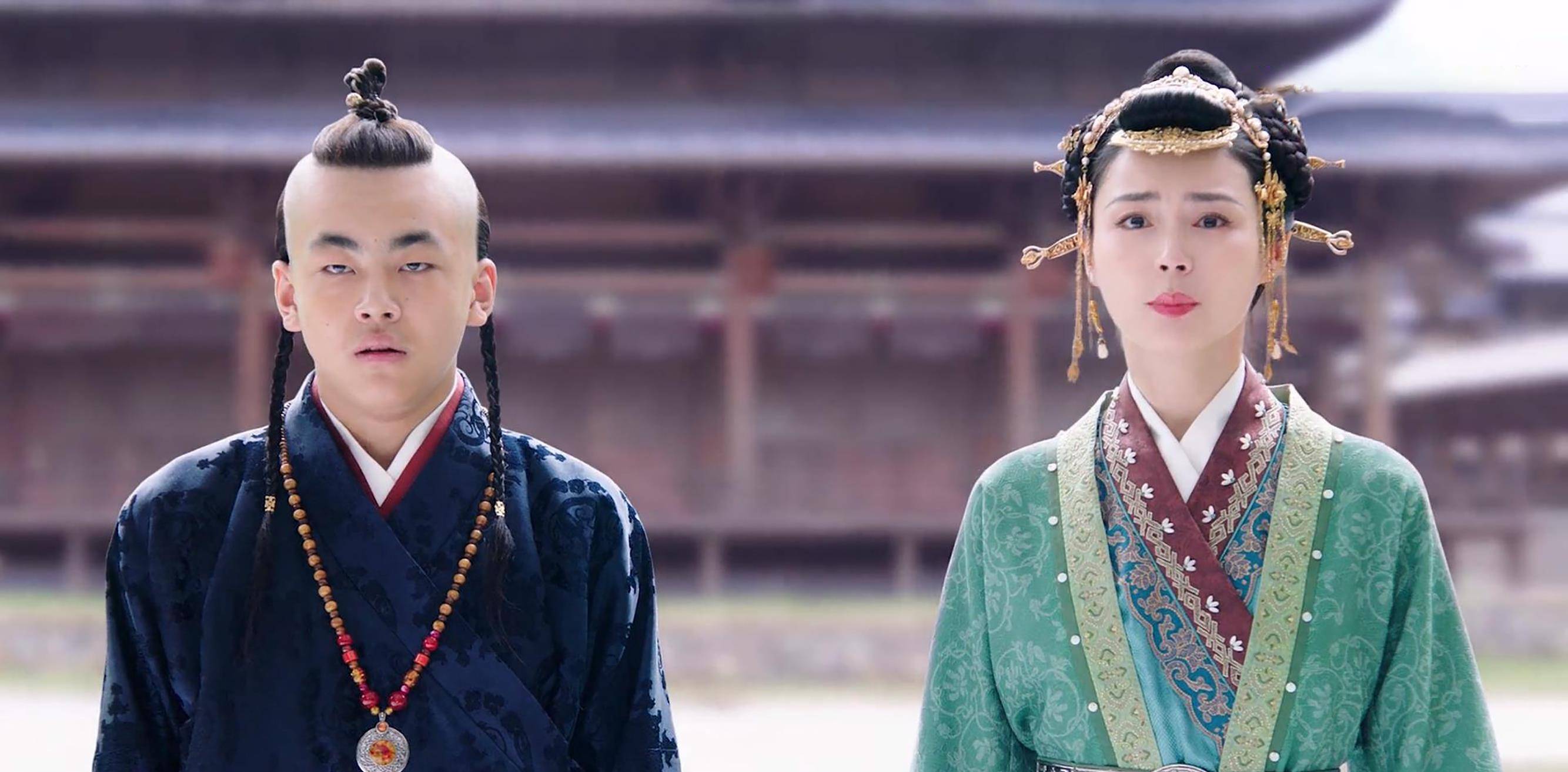 《燕云台》乌骨里并非傻白甜,后宅中的"聪明人",更懂男权社会_萧燕燕