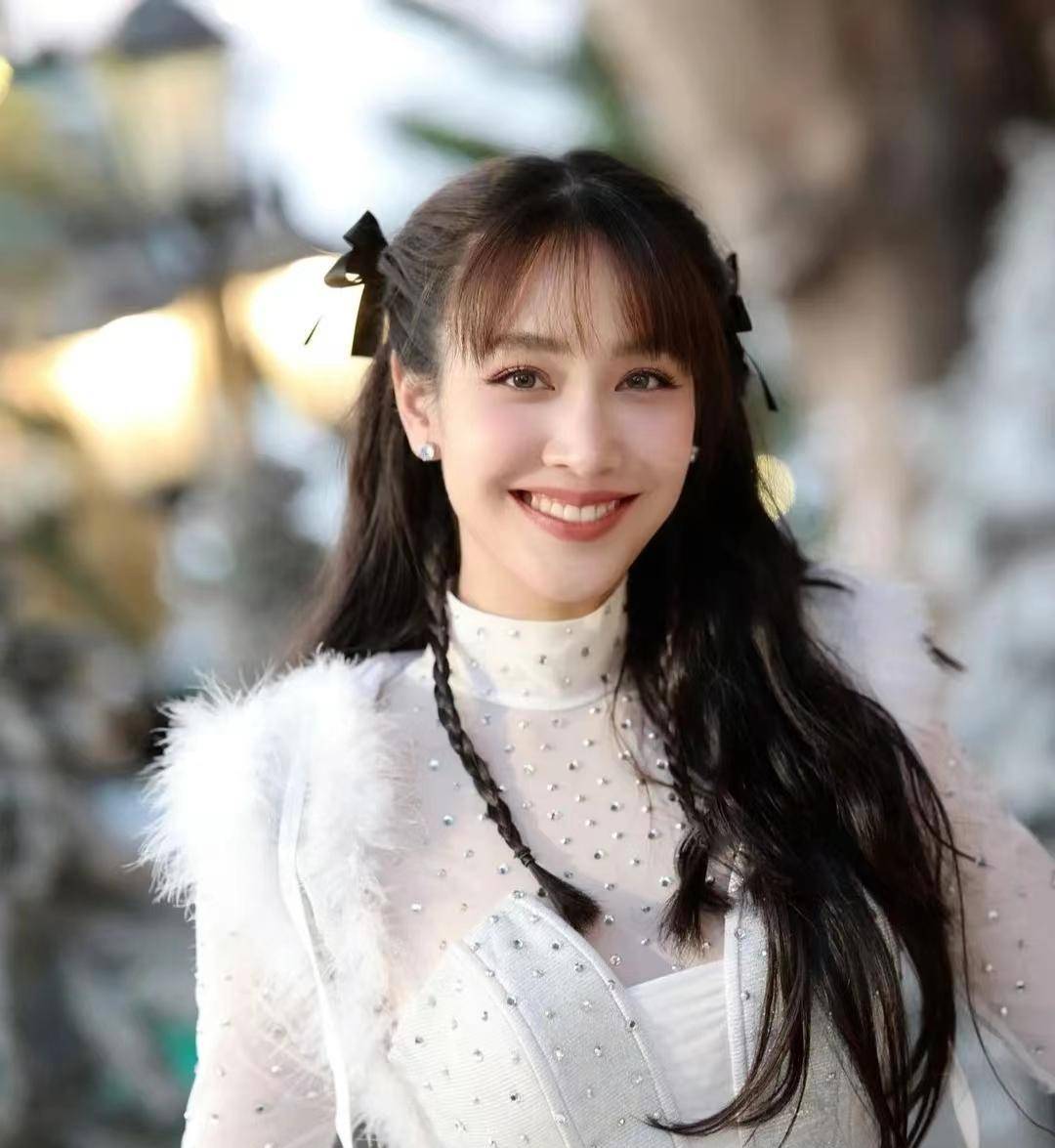 绝美泰国女星被称"泰第一美女"和"国民甜心" 竟拥有中国血统?