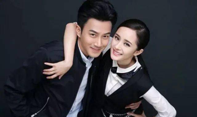 晒与好友同框照,赵又廷被拍成这样,杨幂果然是娱乐圈的段子手