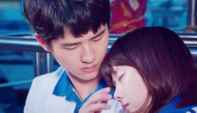 《初恋这件小事》即将翻拍?粉丝高喊鹿晗,迪丽热巴出演?