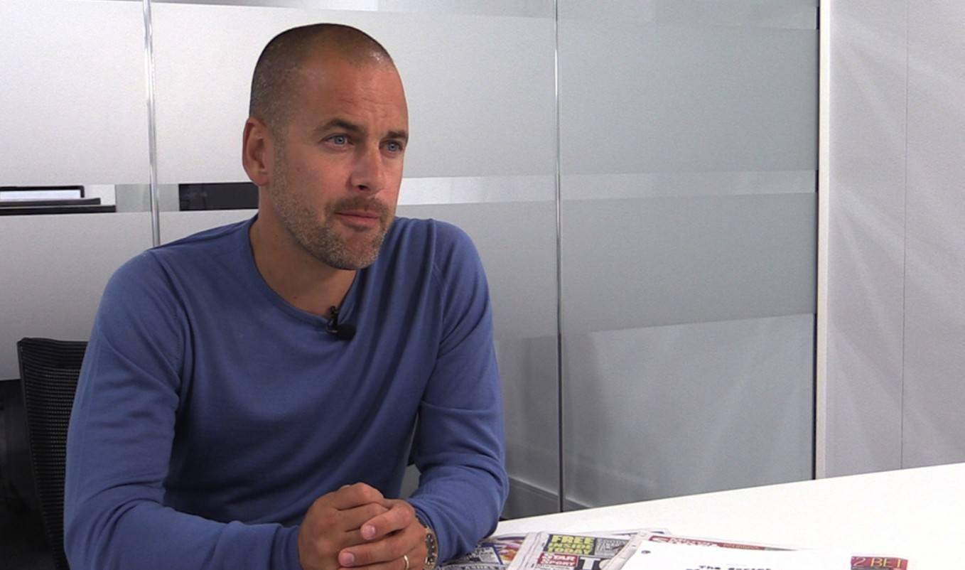 乔-科尔:我认为如果本赛季无法完成,那么就应该重新开始_生活_联赛