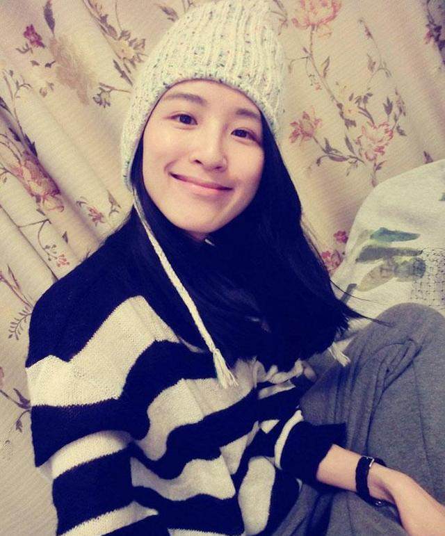 江疏影闺蜜,胡歌小师妹,唯一一个因不堪语言暴力退出贵圈的女星_赵霁