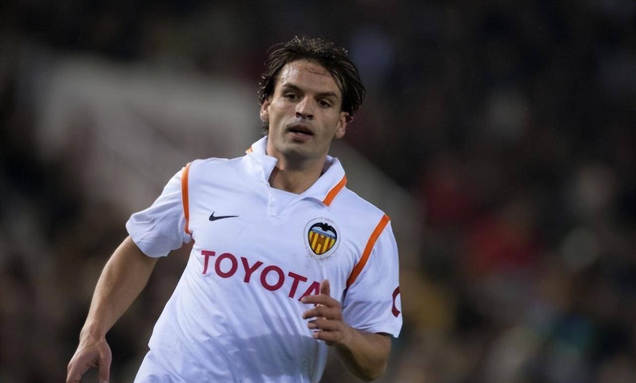 绝对巨星系列之五十四:莫伦特斯 他是西班牙最低调的吃饼前锋_皇马