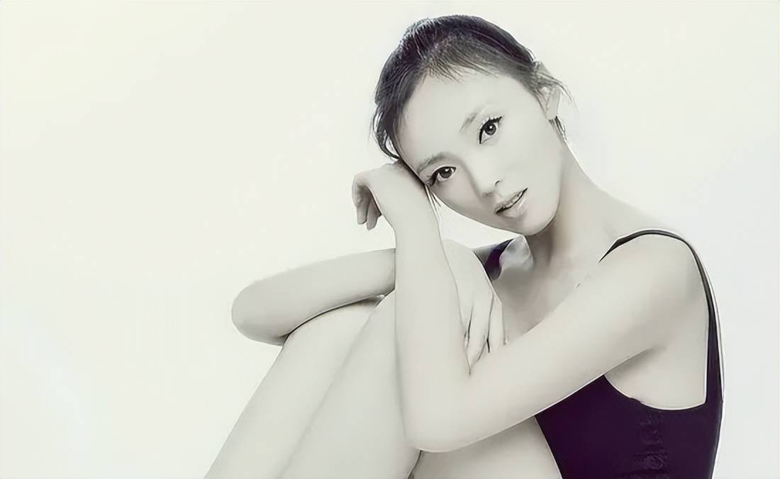 陶慧:是人间尤物,是37岁剩女,是现役军人,是北大硕士,也是不火的好