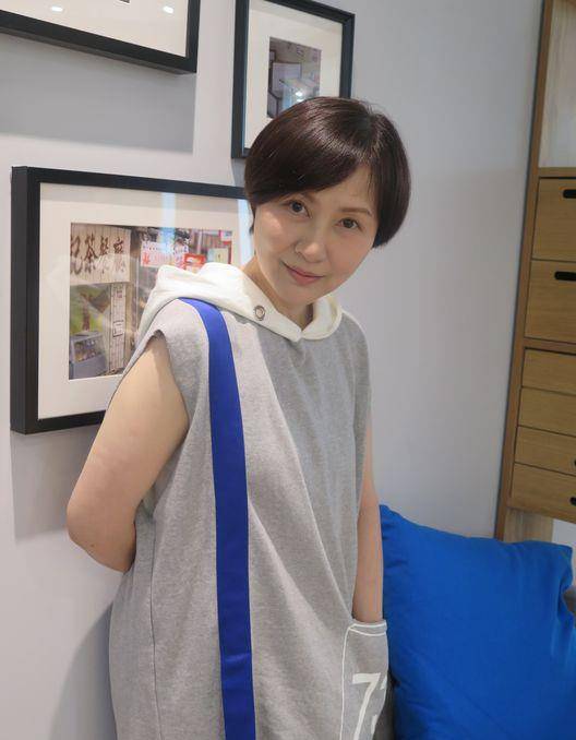 tvb初代「建宁公主」嫁二婚男婚姻幸福成「美魔女」_景黛音_生活_姜涛