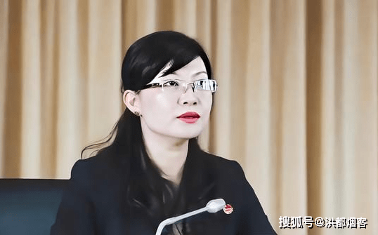 80后美女厅官段颖霸屏:权色交易,光速升迁,性贿赂何时休_云南_女性