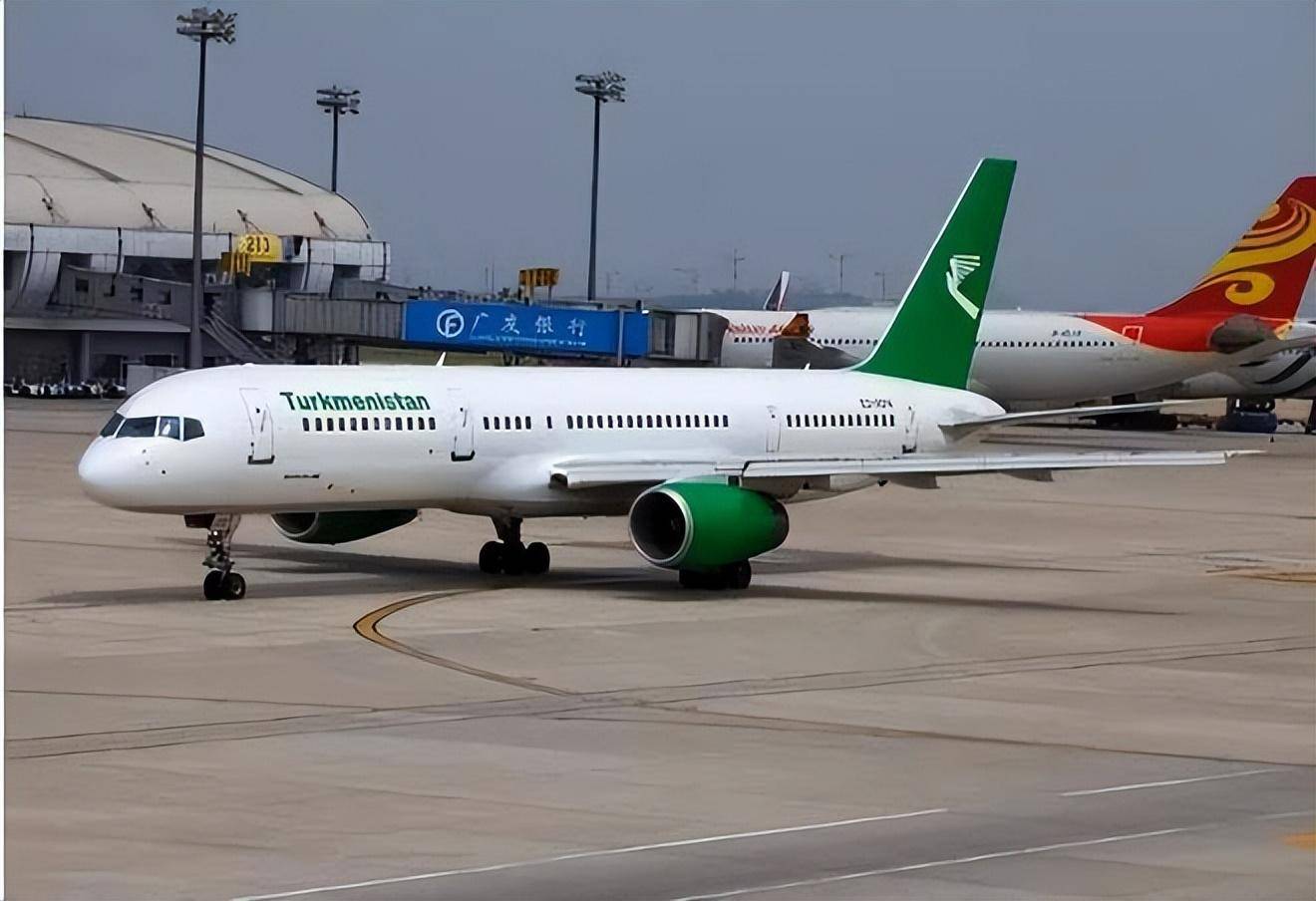 塔吉克斯坦索蒙航空(somon air)烏茲別克斯坦航空(uzbekistan airways