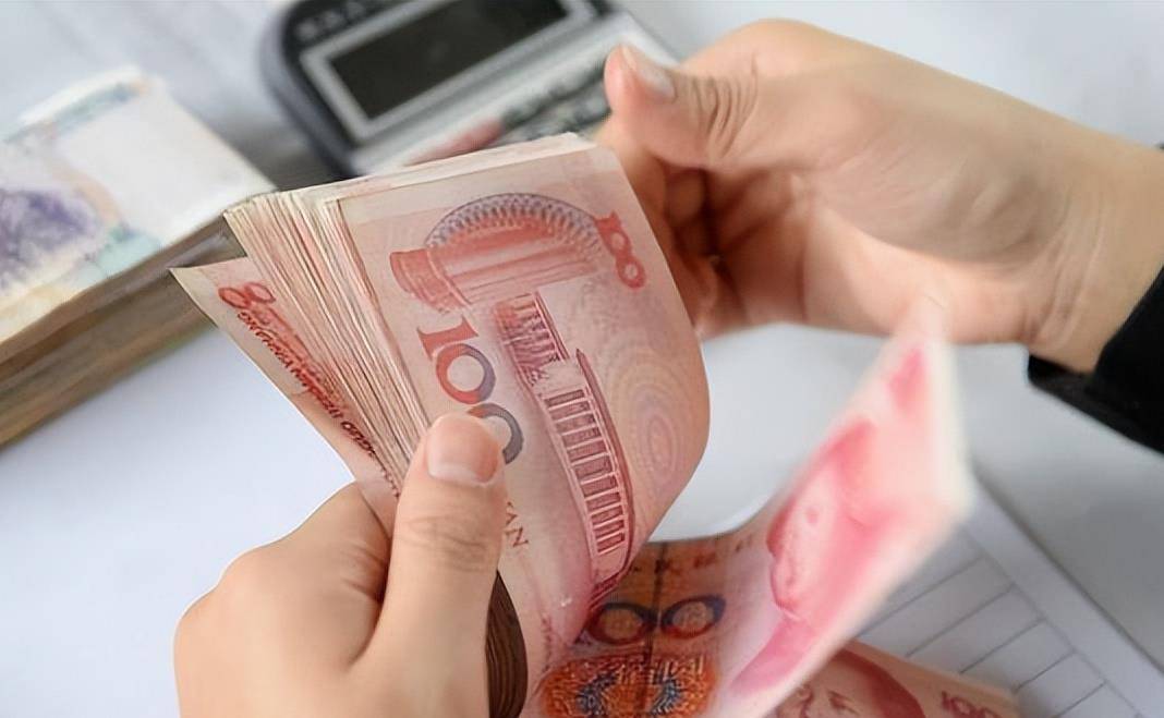 女子将205万存入银行,取钱时只剩100元?银行:赔钱?不可能!