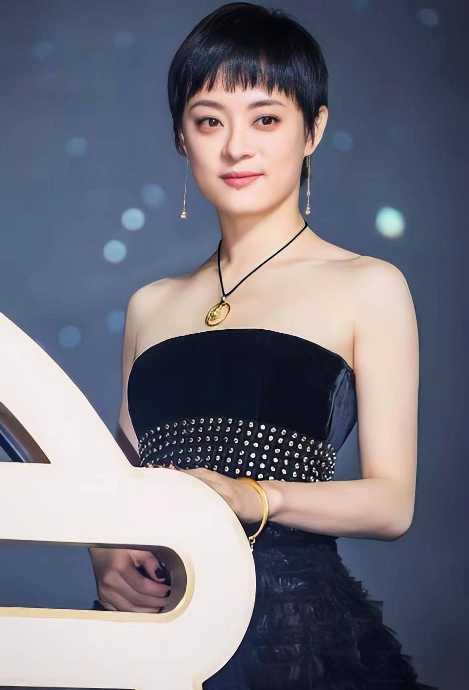 只有小学初中学历,但是名气很大的5位明星,最后一位是国际巨星_孙俪