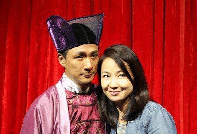 老公一见钟情,结婚近20年没做过家务,依旧年轻似少女_明星_王丽萍