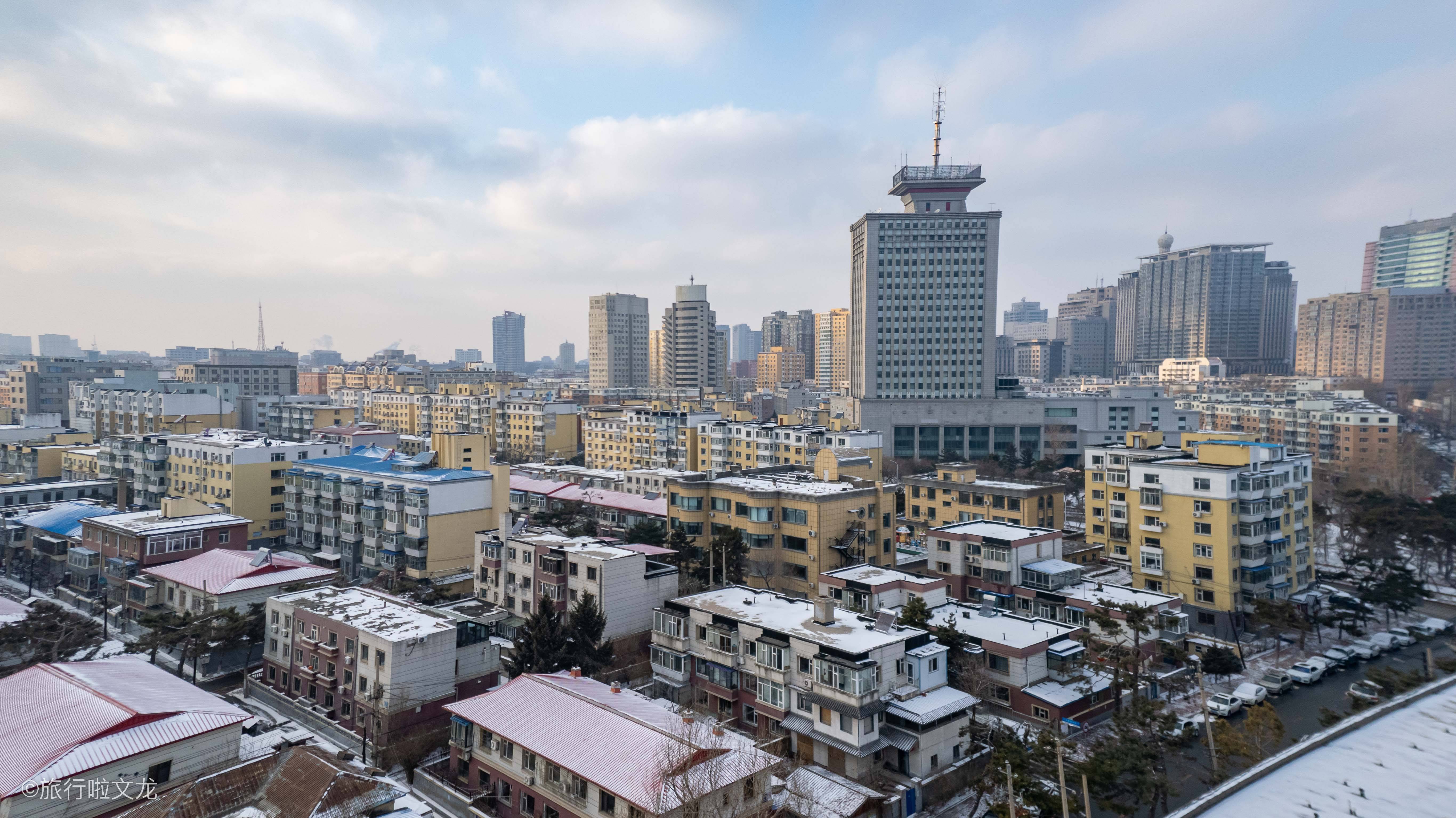 长春市人民大街雪景图片