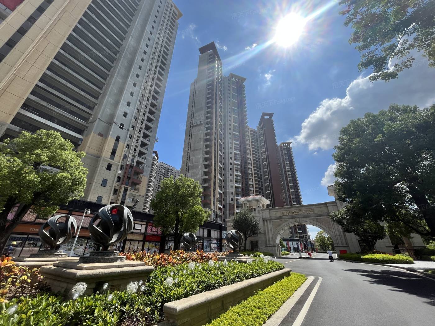 惠州金裕星河丹堤售楼处电话400-022-8887转6666售楼中心_24小时电话