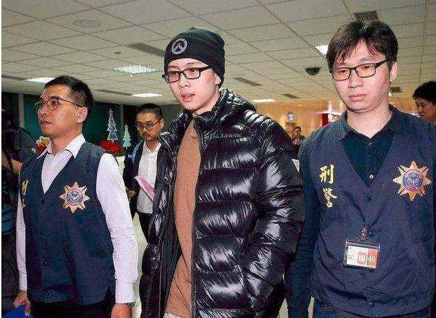 台湾知名演员,37岁高龄产子,却因太过溺爱将儿子送进监狱_孙安佐_孙鹏