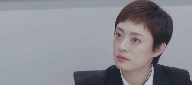 安家:小楼新身份曝光,徐文昌当场被吓懵,房似锦得知瞳孔放大_楼山