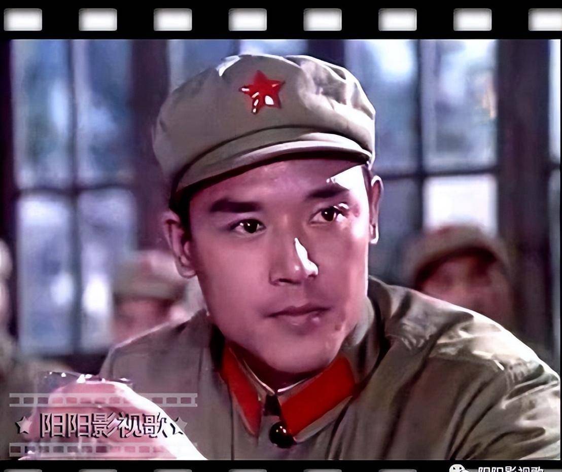 1976年,他与周国宾共同主演了剧情电影《难忘的战斗,他在其中扮演田