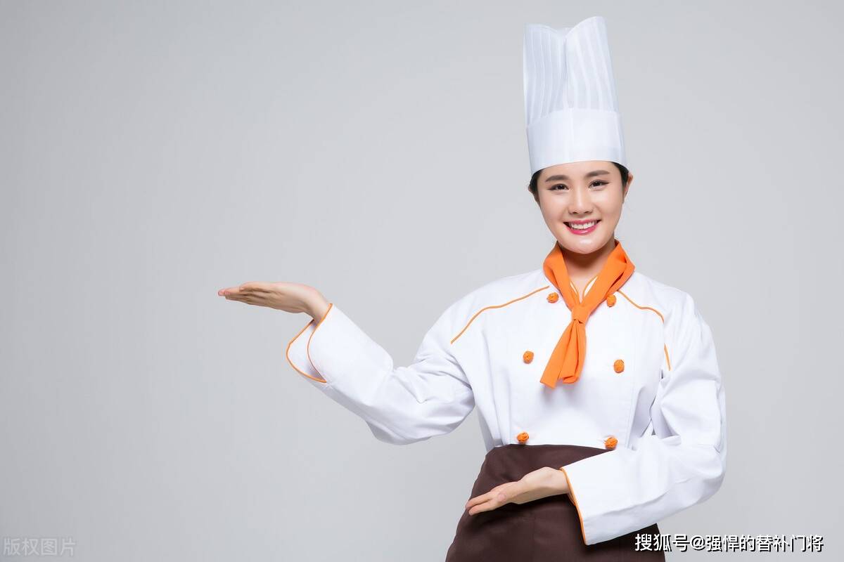 通常来说,厨师帽的高低代表着餐厅级别还是厨艺水平?
