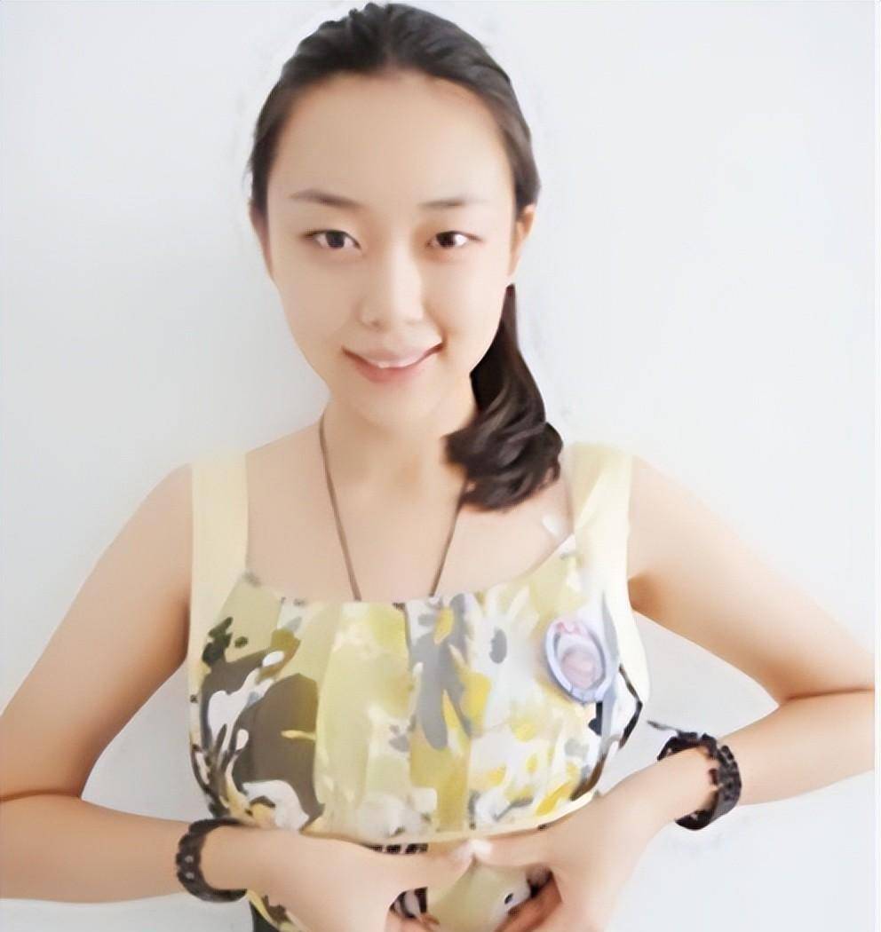 濮存昕女儿濮方:11年过去,当年"倒贴"50万嫁农村小伙的她,怎样了_宛萍