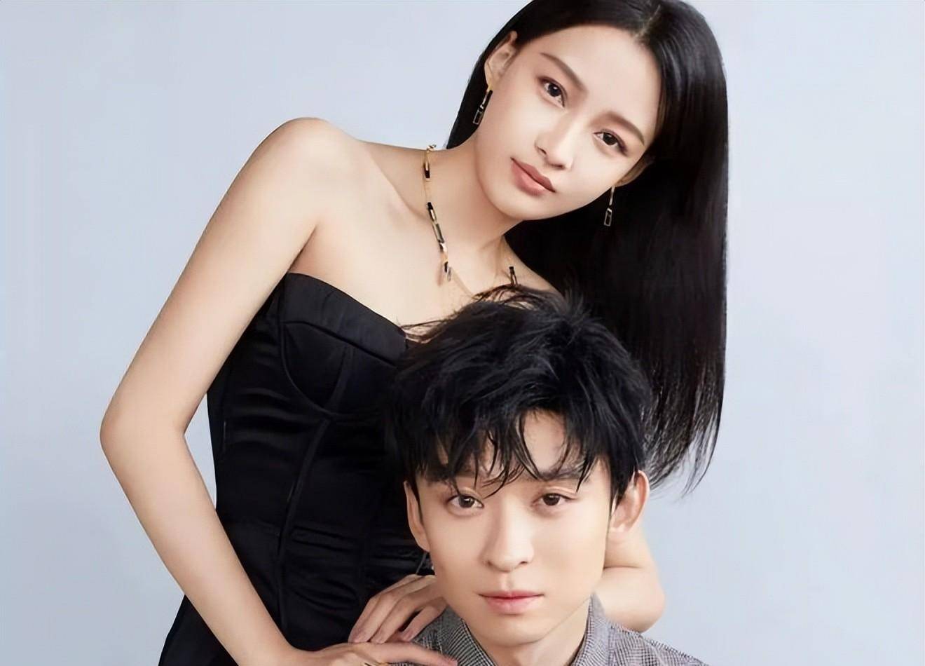 众所周知,曾经非常可爱的"明星夫妻"董子健和孙怡离婚了.