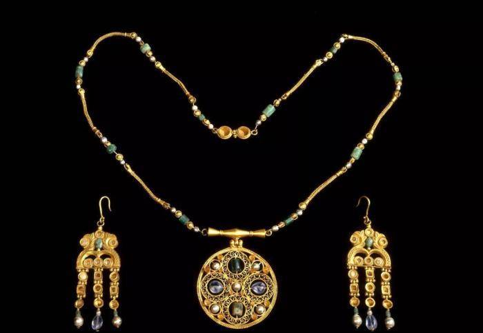 穿越千年的奢华:独具魅力的古罗马首饰到底有多美?_黄金_项链_戒指