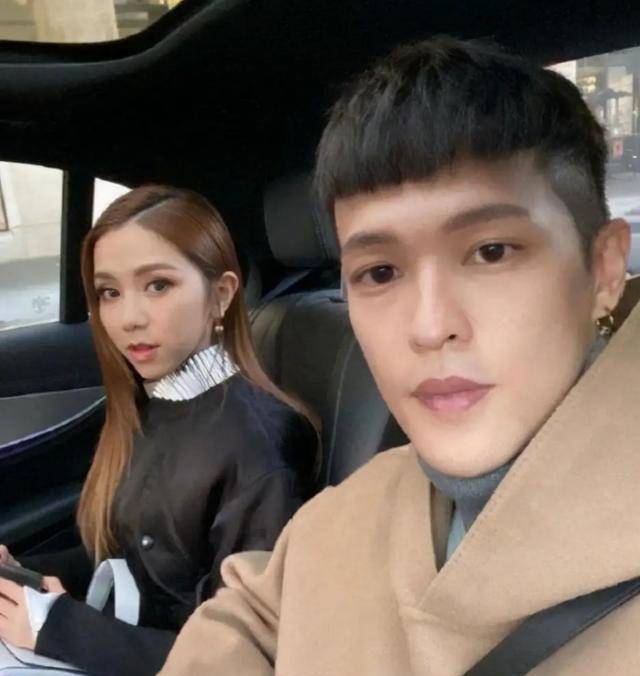 邓紫棋为男友庆生,表演魔术超走心,称呼细节太甜了_马克_网友_视频