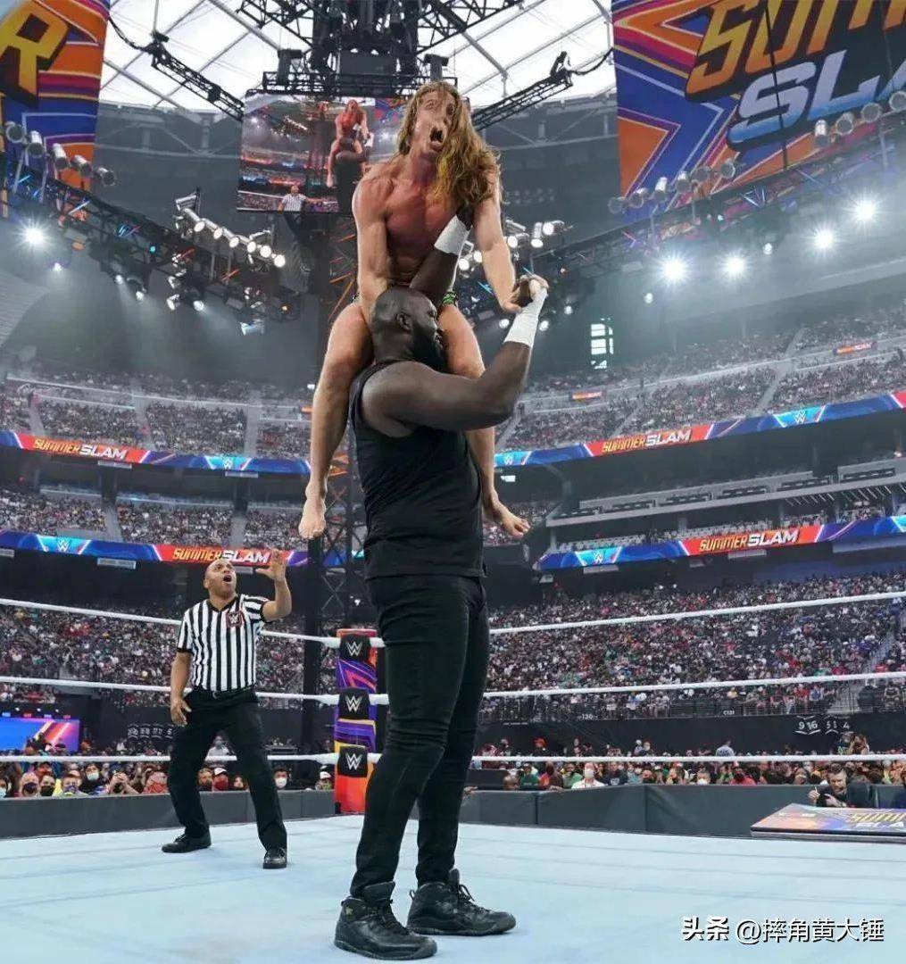 wwe:盘点被多位巨星使用的终结技,你最喜欢谁的?_对手_艾吉_凯恩