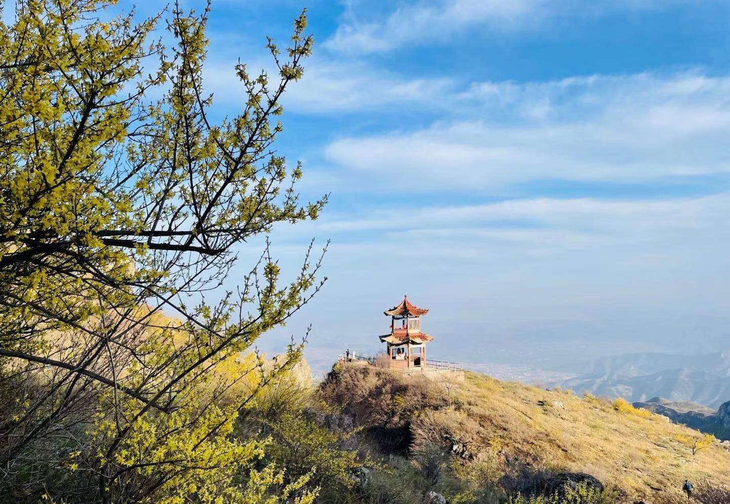 鄭州驢友團自駕花壺公路,徒步太行之巔小西天遊覽千年古寺金燈寺_前往