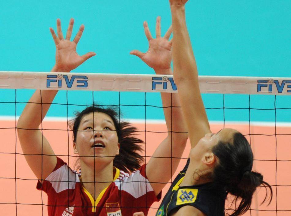 女排杨舟谈颜妮徐云丽拦网区别!