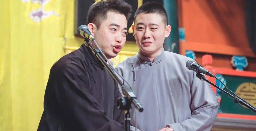 德云社敢死队:偷开摩托把夏利撞报废,燃放烟花把自己崩天上!