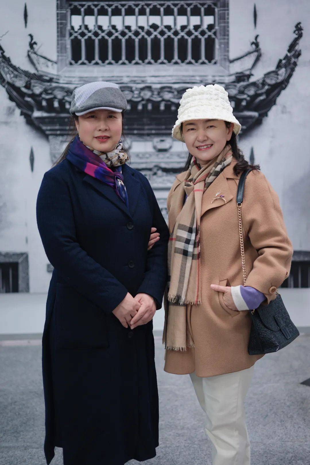 《古徽州遗存》刘少宁大幅面摄影作品展开幕_古建筑_文化_中国