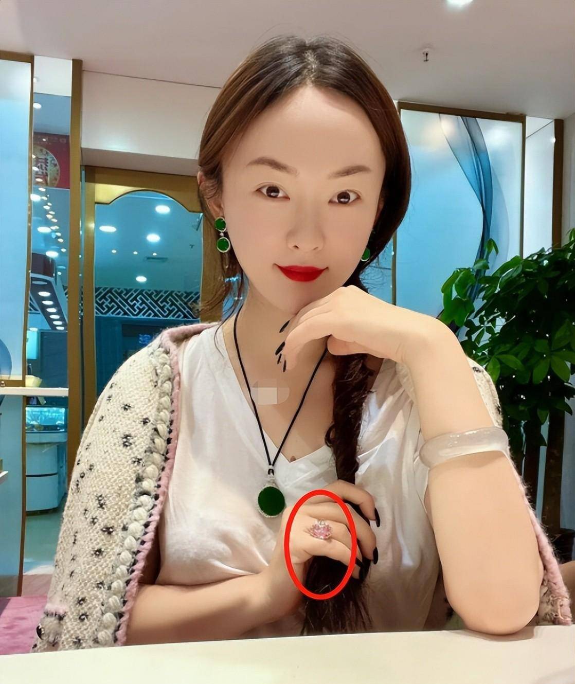 江一燕杜江老婆图片