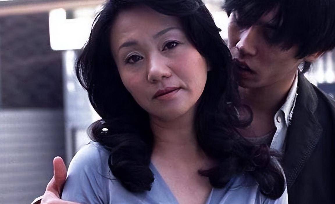 看完这2个事发,你可能就懂了_文平_母亲_马某