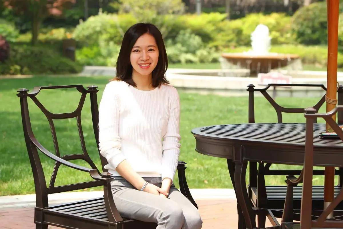 有人说鲁伊莎能扮演这部剧,是因为她的妈妈王丽萍是这部剧的编剧,她的