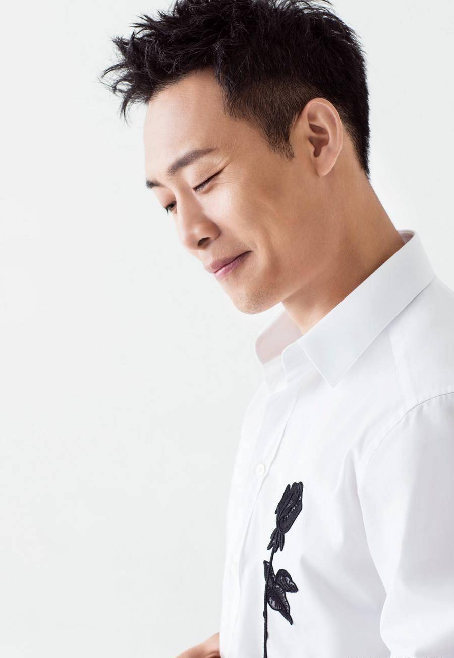 除了白月光,张译的感情生活中最重要的女人就是钱琳琳.