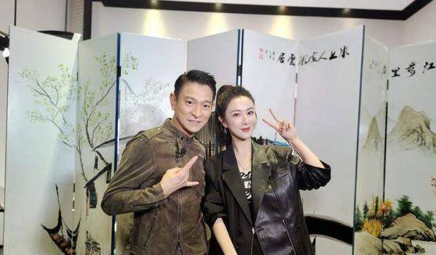 天王刘德华如今,为了生计被迫开出镜,他表示:如今行业标准变了_贾玲