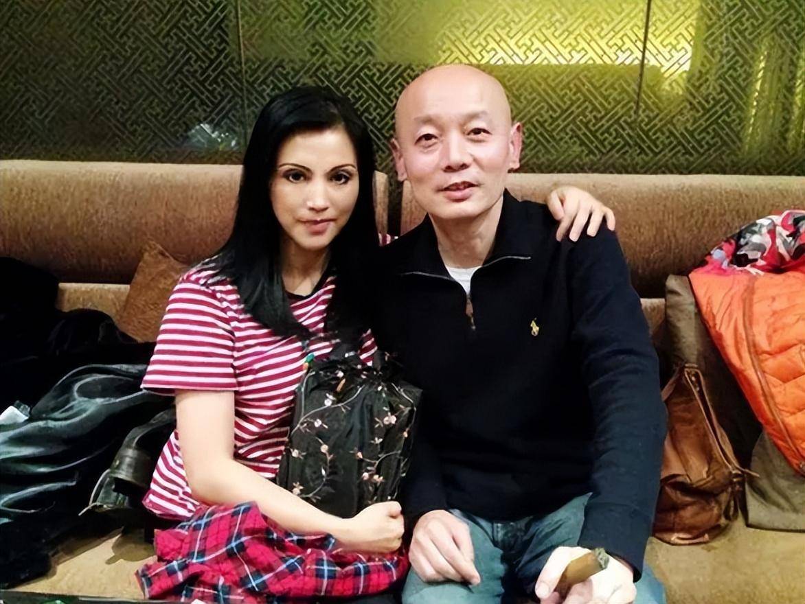 红极一时的张晓敏:嫁平凡丈夫,移居加拿大后现状如何?