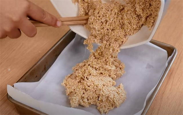 纯手工制作芝麻糖,山东老味美食,酥脆不粘牙,越嚼越香_时候_清水_食物