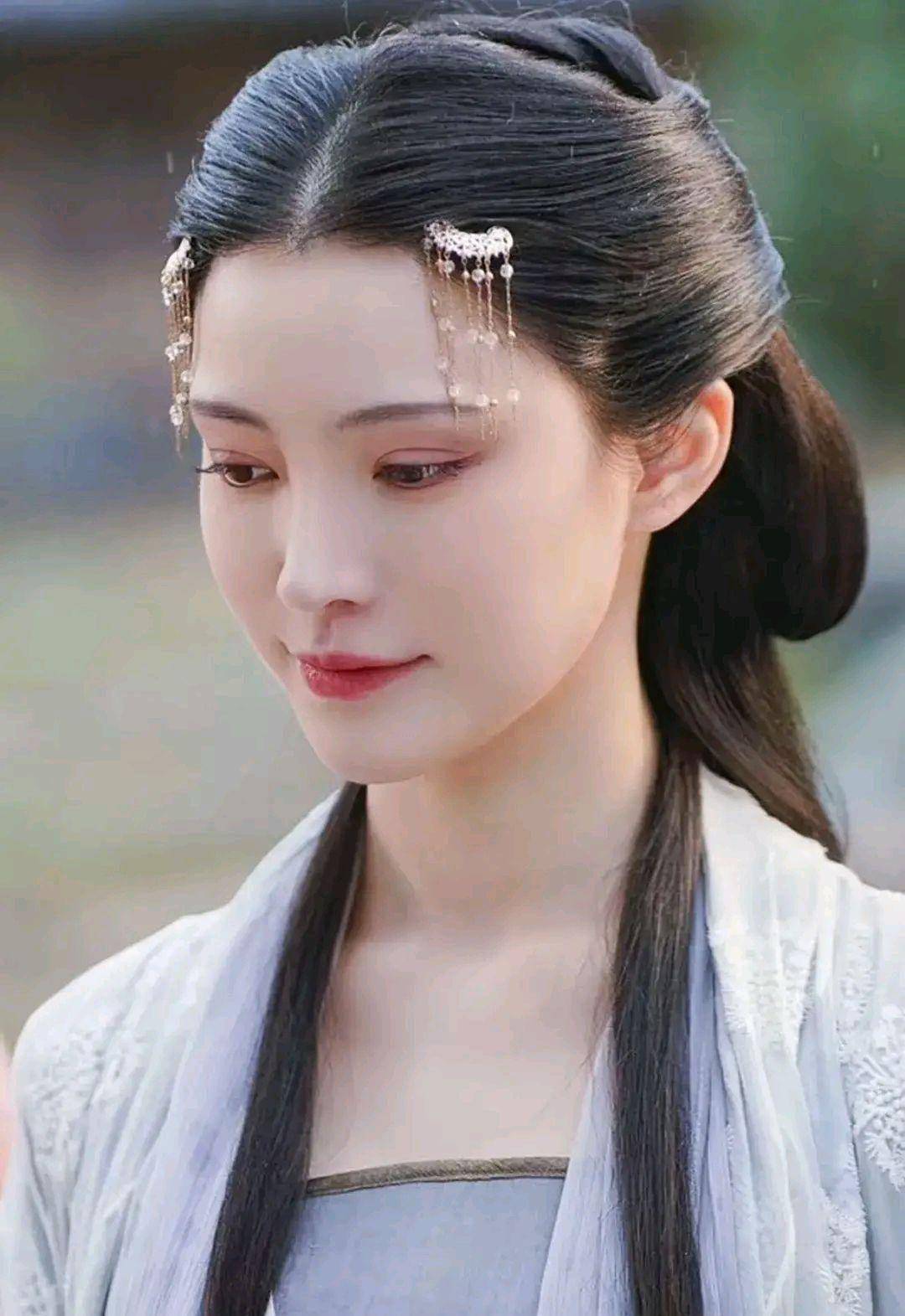 《东栏雪》心狠手辣"疯批"男女主,连穿越女都干不掉的存在_沈颜_储