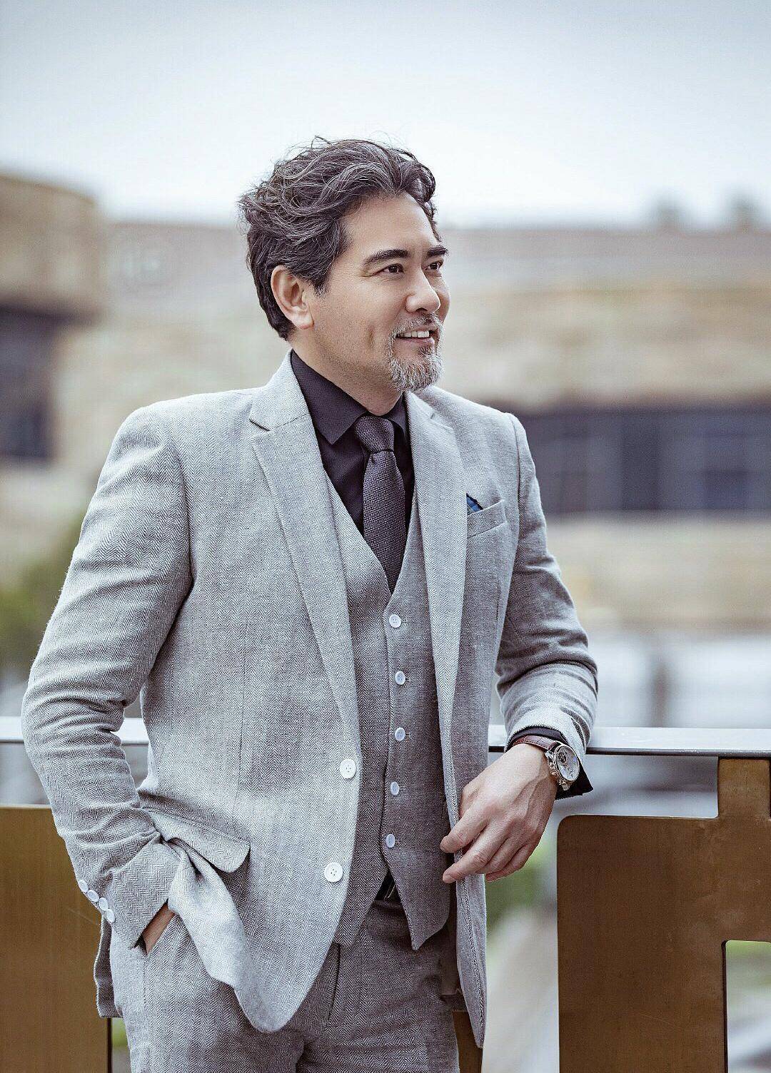 老戏骨赵文瑄生活太安逸,住乡下种50棵樱花树,60岁仍是孤身一人_网友