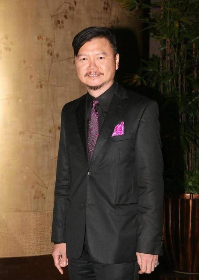 曾因临时换角而避谈年龄,前tvb绿叶艾威助养儿童22年不求回报_生活