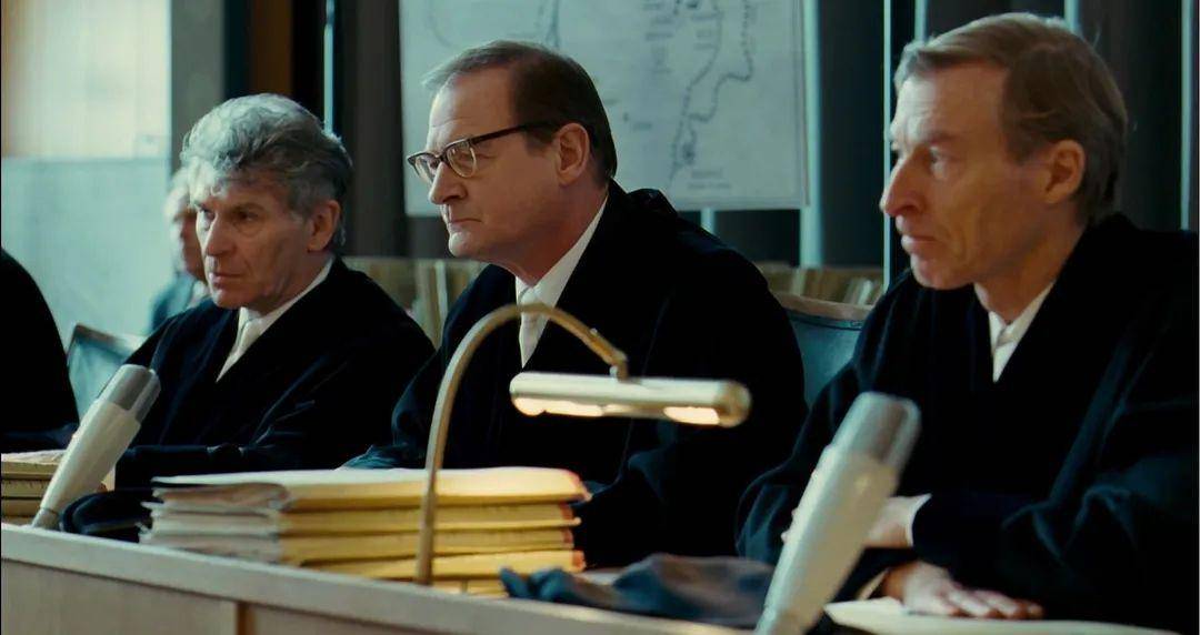 豆瓣8.6,时尚女神有多美,看完就有多悲伤_汉娜_伯格_审判