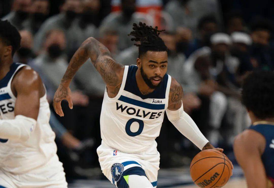 赛季一结束,多位高管就表示森林狼会尝试送走拉塞尔,但是自由市场没有