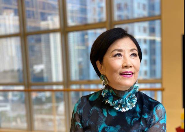 34年生死与共的爱情,留下了不可逆转的遗憾_汪明荃_罗家英_婚姻