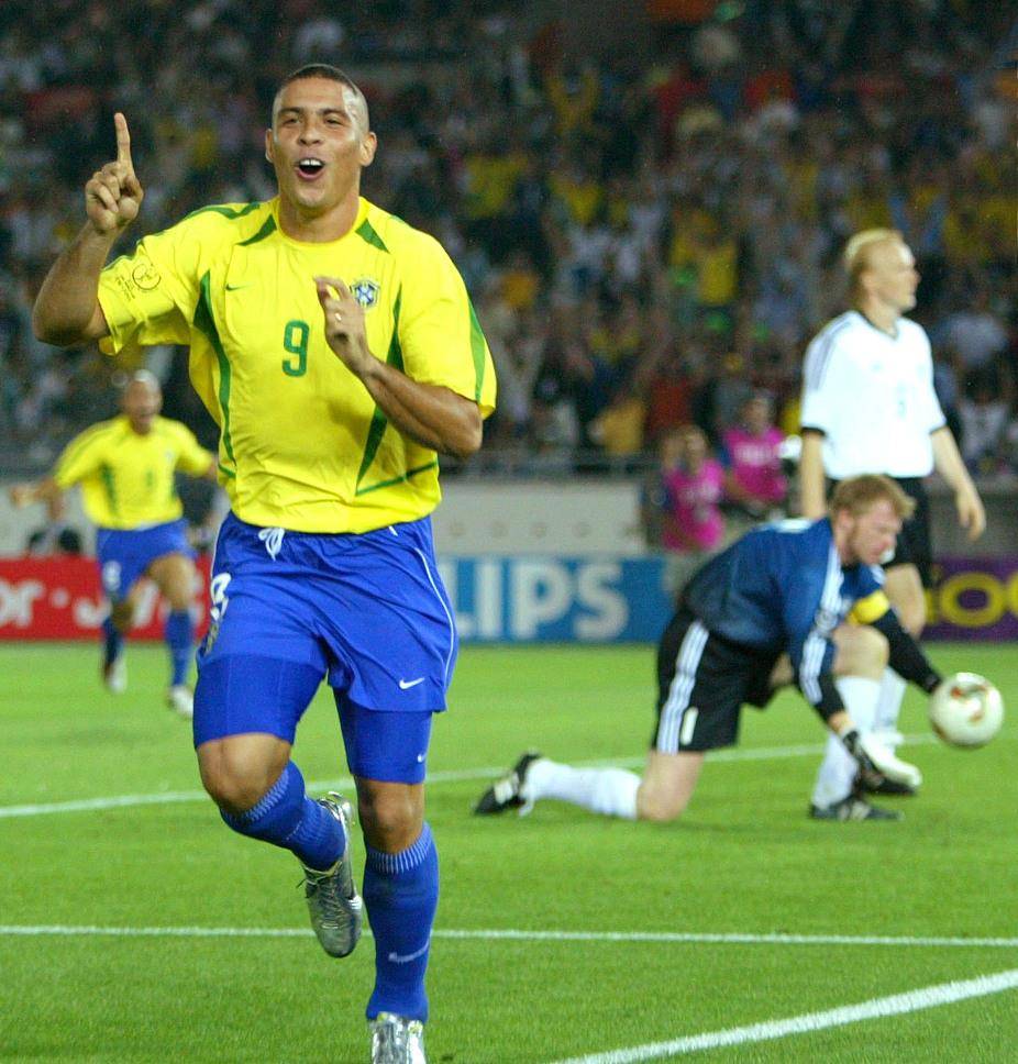 马丁内利谈自己被小罗对比大罗:他真的在说我吗?