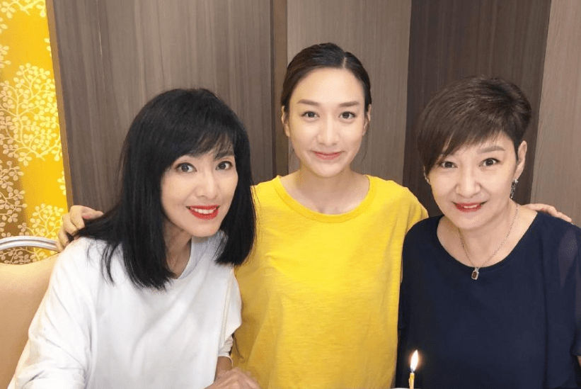 雪梨米雪同框为女儿庆生,女儿长得像徐少强,雪梨不悔做单亲妈妈