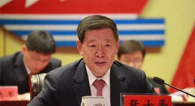 坐拥十几座大型发电厂,身价高达1030亿_张士平_郑淑良_纺织