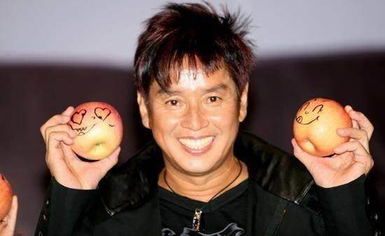 陈百强,谭咏麟和张国荣,谁更帅_香港_阳光_上学时